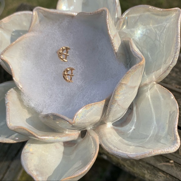 RoseBisou5 | 5PinkKisses Jewelry - 🌙🆕Gold Cresent Moon Stars Crossbar Stud Earrings